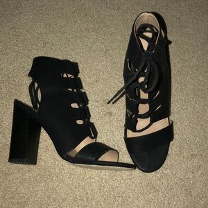 Mix no. 6 black heels